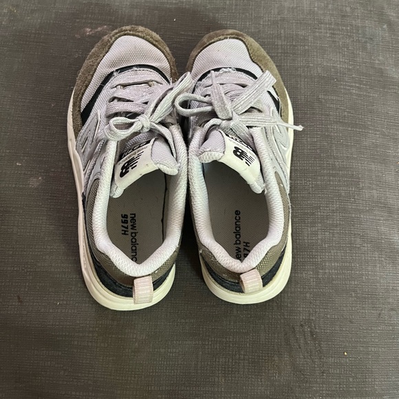 NB 997H - Picture 3 of 6